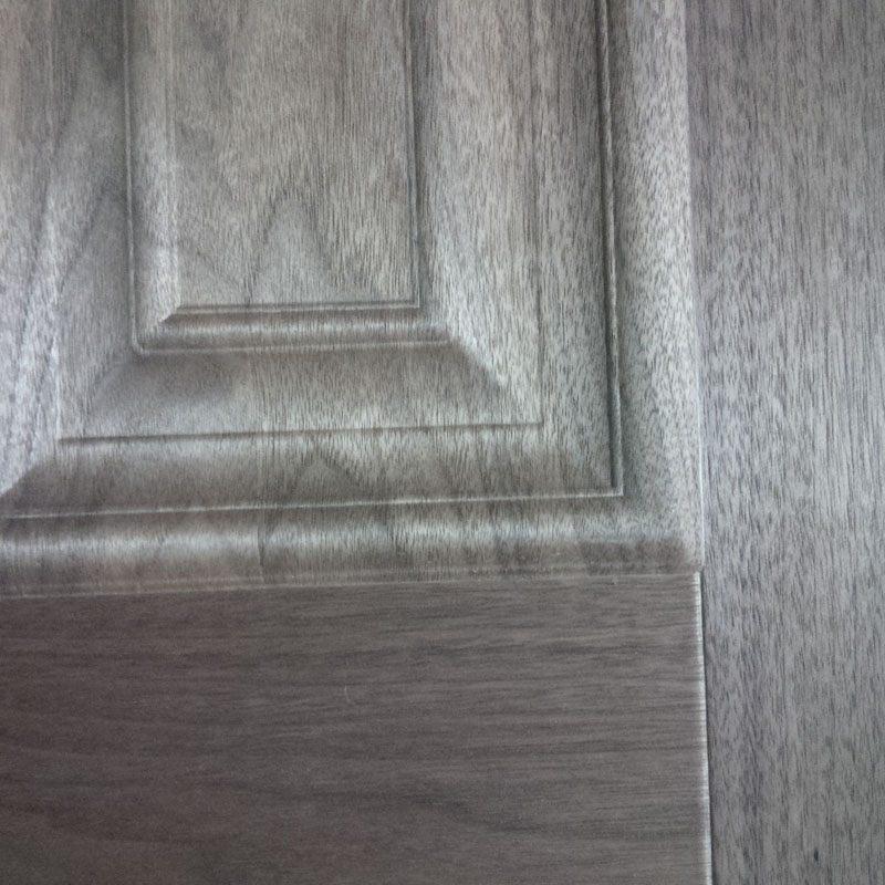 Bàn giao đơn hàng Tấm HDF Veneer đường soi nổi tại Bình Dương.