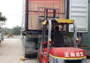 bàn giao tấm da cửa HDF kháng ẩm lõi xanh 6mm cho đơn vị đối tác tại Đại Lộ Thăng Long, Hà Nội