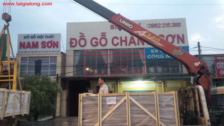 Bàn giao đơn hàng tấm da cửa 2 Pano phủ veneer Ash - Tần bì cho đơn vị sản xuất cửa gỗ công nghiệp tại Thạch Thất, Hà Nội.